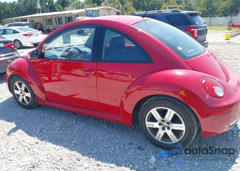 2006 Volkswagen New Beetle 2.5 из США, поврежденный, VIN 3VWRW31C56M402017